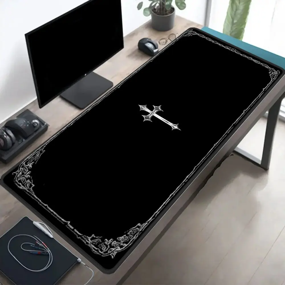 

Большой коврик для мыши на стол, качественный настольный коврик с комфортной тканевой поверхностью и основой из натурального каучука для дома, офиса, ПК, ноутбука, работы. Отличная идея для подарка.