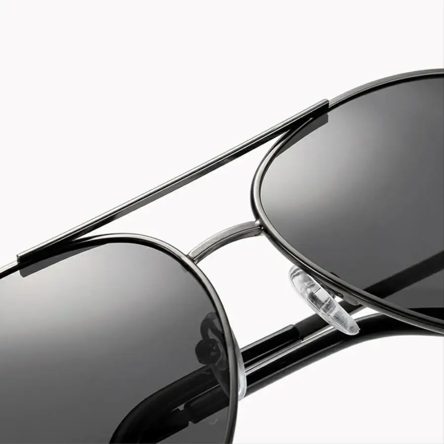Vintage photochrome polarisierte Piloten-Sonnenbrille für Herren und Damen, modische Designer-Brille zum Fahren und Angeln – Detail 6