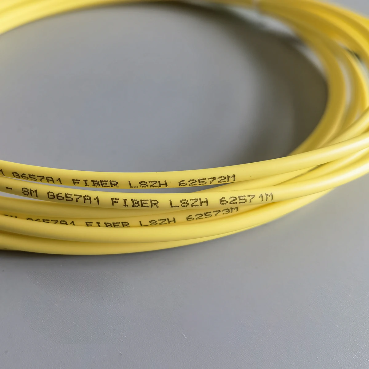 光ファイバーパッチケーブル SC/APC-SC/UPC LSZH/PVC G657A1/G652D 屋内 FTTR 光ジャンパーケーブル延長コード高品質