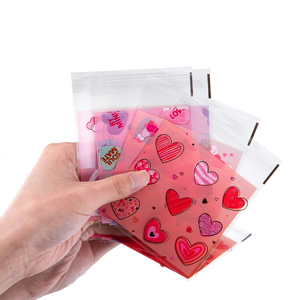 50pcs Valentine's Day Heart OPP Self-Adhesive Bags for Candy Cookie Packaging Holiday Party Gift Bags DIY Jewelry Packaging Bags
