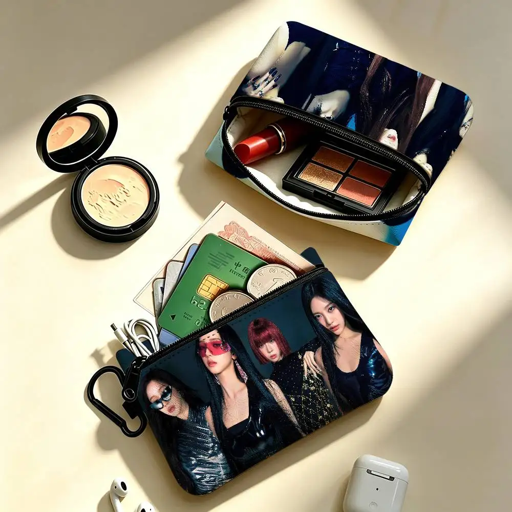 Band Singer A-aespa Kpop Wear-resistant Oxford Cloth Coin Purse Portable Backpack Hanging Card Storage Bag