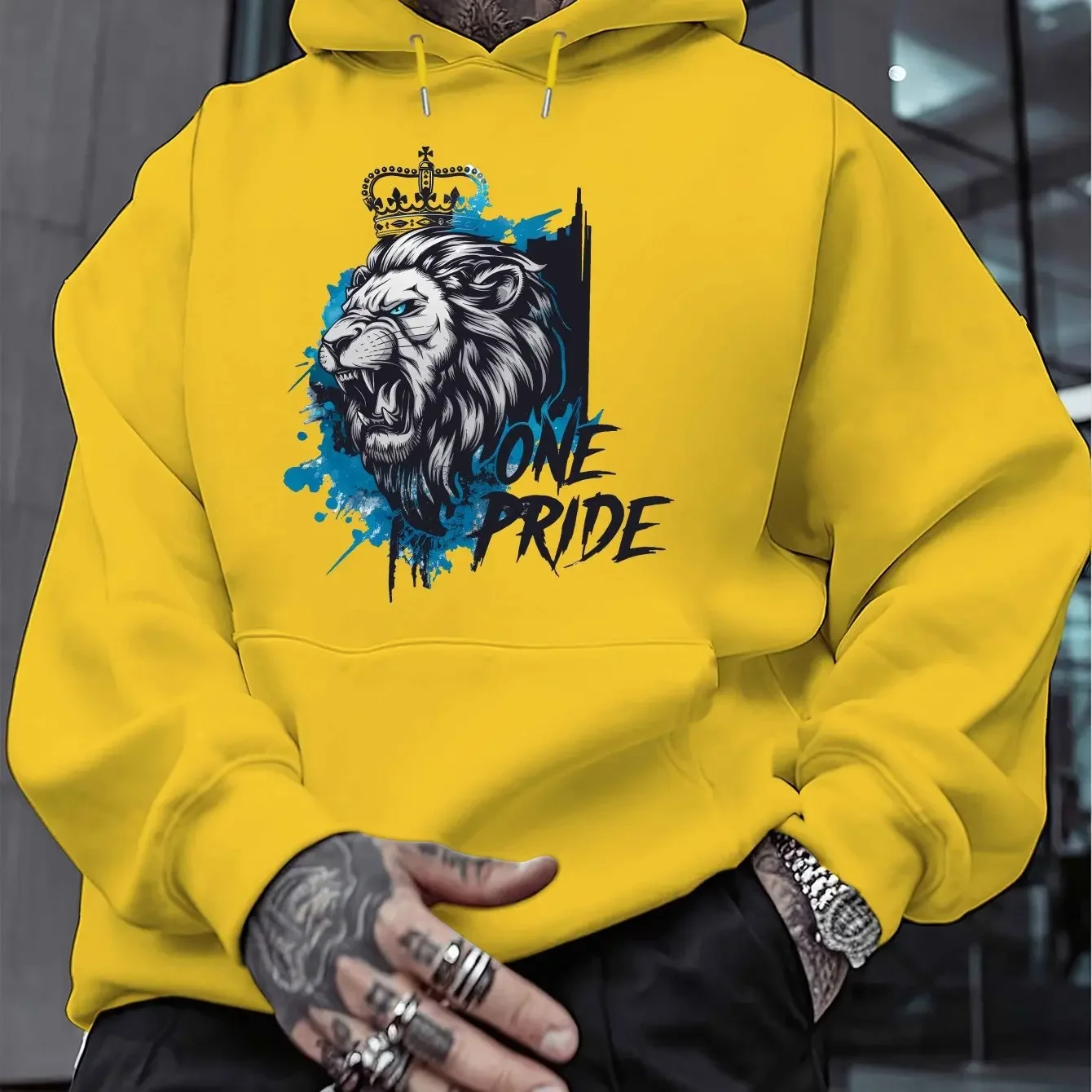 Crown Roaring Lion ONE PRIDE Splash Paint Graphic Hoodie Men Chest‑Print Vintage Street Casual Loose Hooded Pullover Sweatshirt