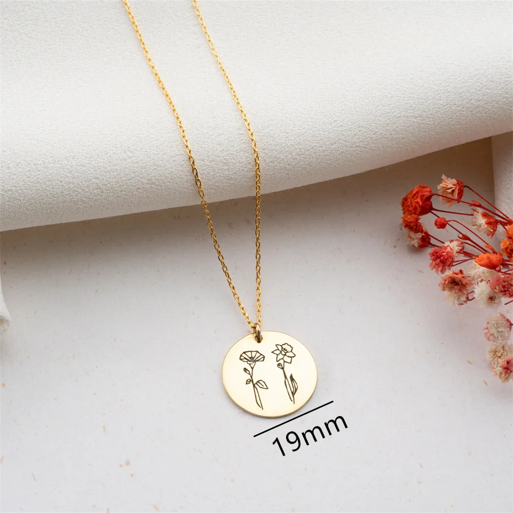 Family Birth flower Necklace Custom Engraved Floral Multiple Birthflower Necklaces Christmas Gift for Women Disc Charm Choker