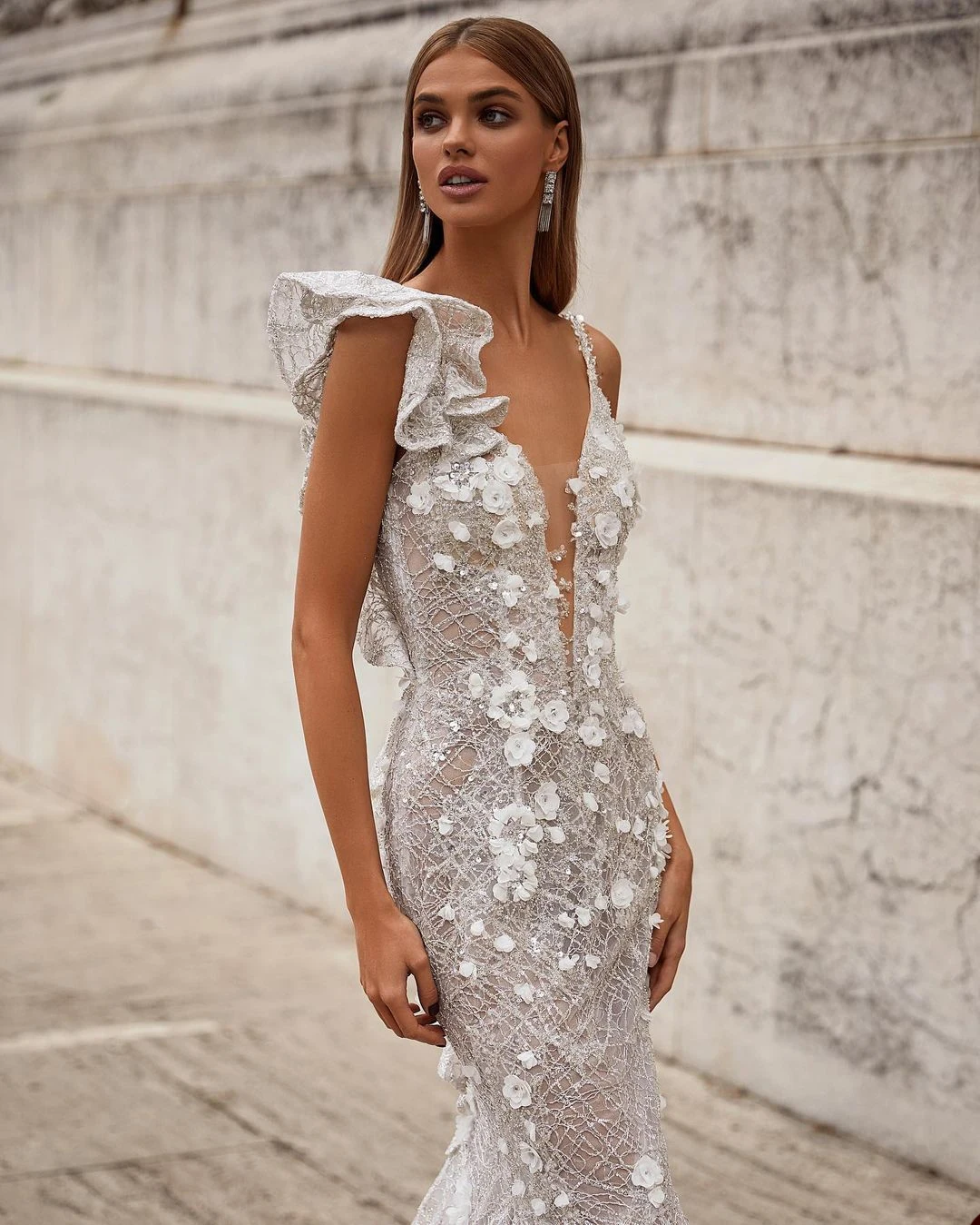 Eleganti abiti da sposa per le donne Appliques paillettes abito da sposa senza maniche gonna senza spalline abito senza schienale