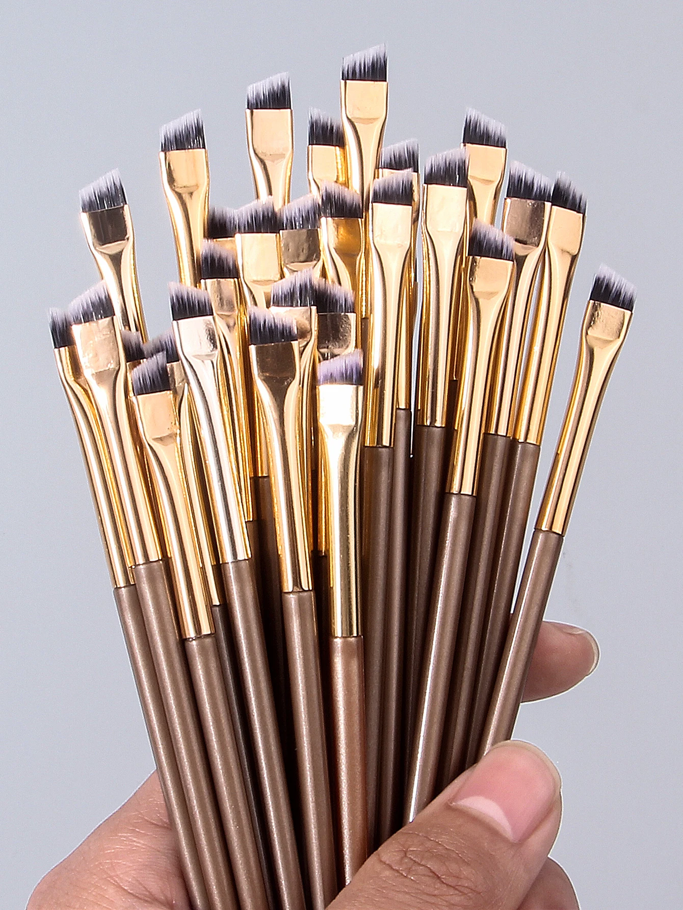 30 قطعة من فرشاة تحديد العيون ذات الشفرات الصغيرة الرفيعة للغاية، فرشاة تفصيلية، فرشاة تحت العين، مجموعة فرش مكياج عيون متعددة الوظائف