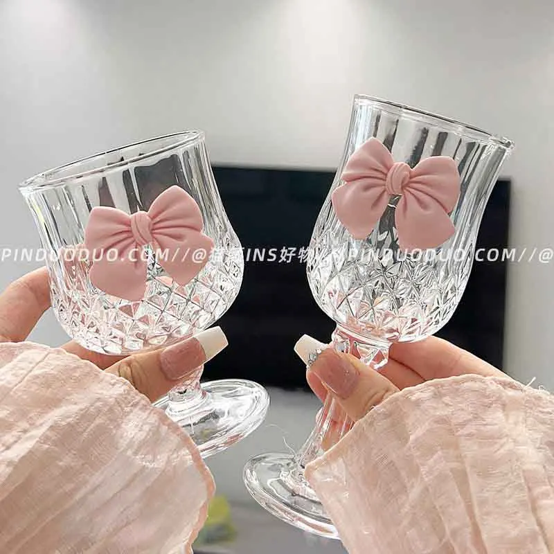 

160ml 200ml French Transparent Goblet Bow Tie Fashion Romantic Relief Juice Champagne Glass Home Party Cocktail Cup Daily Dating