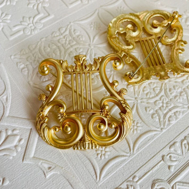 Vintage Golden Harp Brooch Jew - đánh giá và giá Vintage Brooch Pin