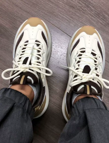 

Mens Outdoor Running Shoes Breathable Bouncing Trail Running Shoes Outdoor Thick Sole Running Shoes Non-slip Cushioning