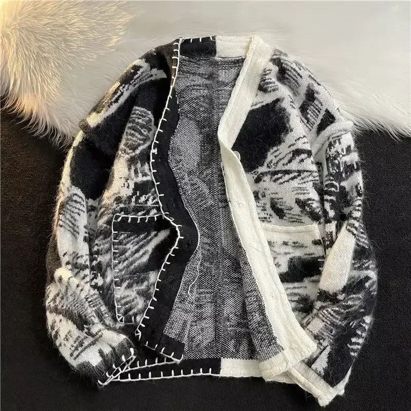 Man Clothes Black Y2k Vintage Tie Dye Knitted Sweaters for Men Cardigan V Neck Aesthetic with Pockets Maletry A Winter 2024 Fun