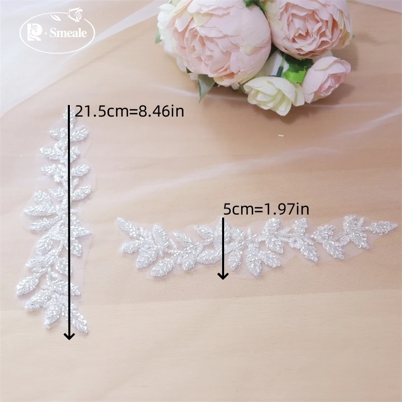 10 Stück. Silberne Perlenblumenblätter Stickerei-Applikation, Hochzeitskleid Kopfschmuck Spitze Spiegelblume RS253012 – Detail 2
