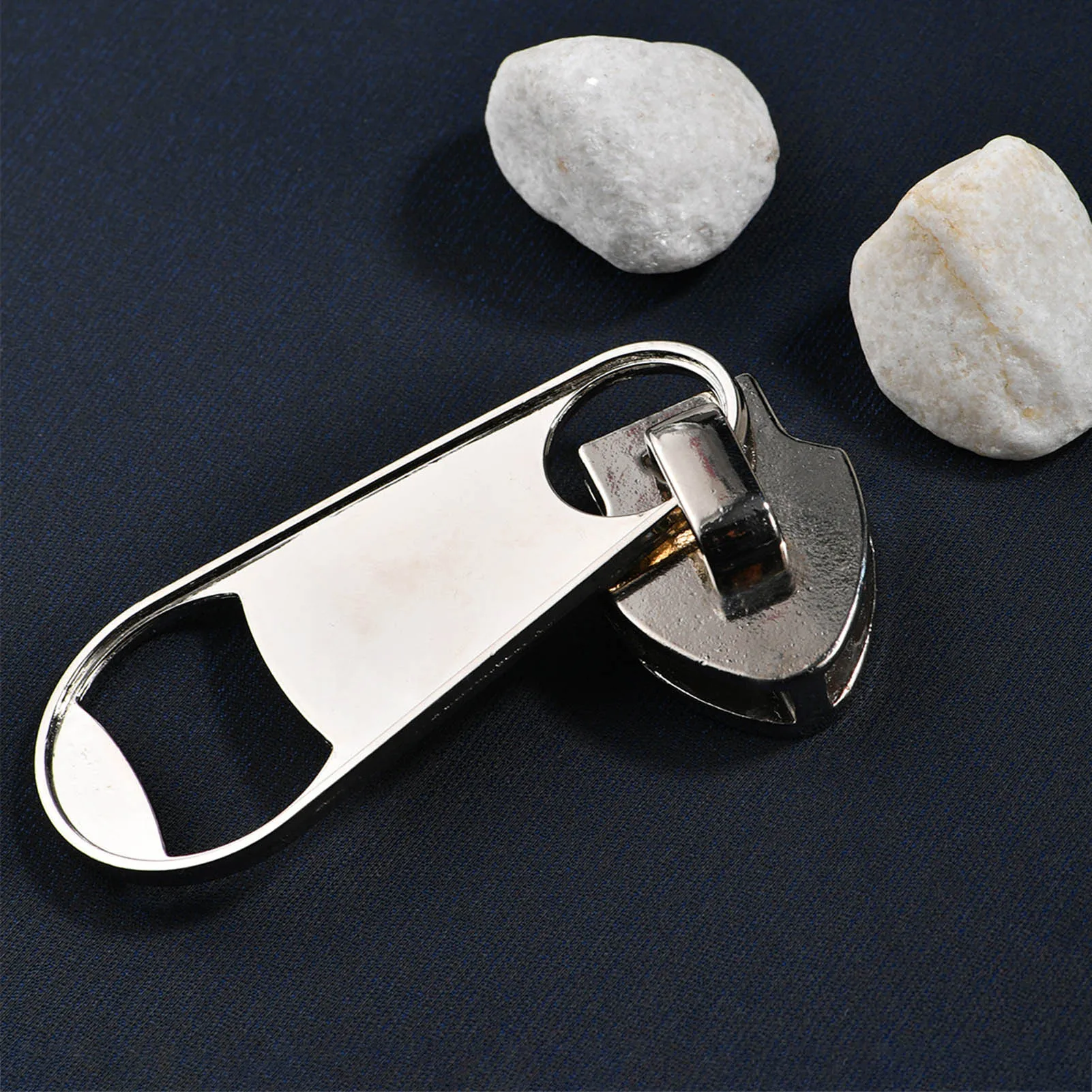 

Personalized Bottle Opener With Fine Zipper Shape Design Beer Bottle Opener Suitable For Dinner Birthday Party Bar Accessory