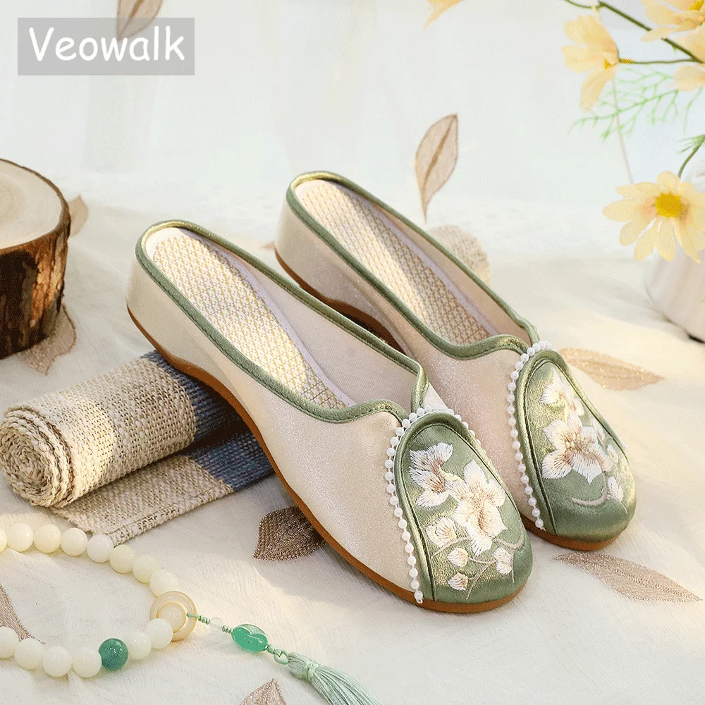 Veowalk Pantofole piatte da donna in raso di cotone lucido con ricamo cinese con perle Scarpe da passeggio estive comode e leggere