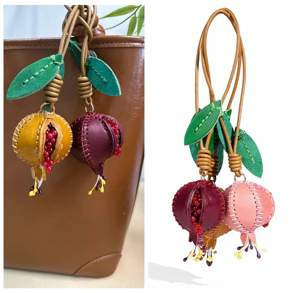 

Multi-color Hanger Pomegranate Fruit Pendant Car Keyring Handmade Leather Keychain Fashion Creative Bag Pendant Women