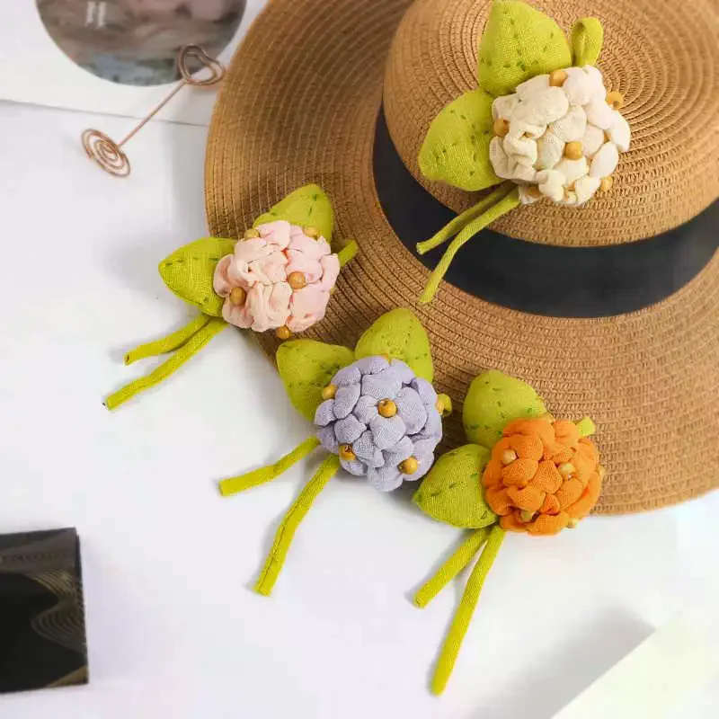 Cotton And Linen Hydrangea Brooch Fabric Three-dimensional Flower Brooch Cute Diy Handcrafted Accessory