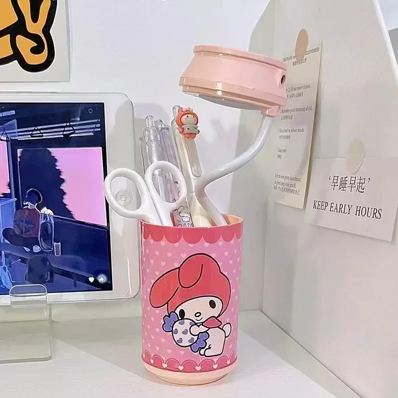 Kawaii Sanrio obsadka do pióra lampa Cartoon Kuromi Cinnamoroll melodia kreatywna butelka na napoje lampa stołowa śliczna ozdoba na biurko prezent