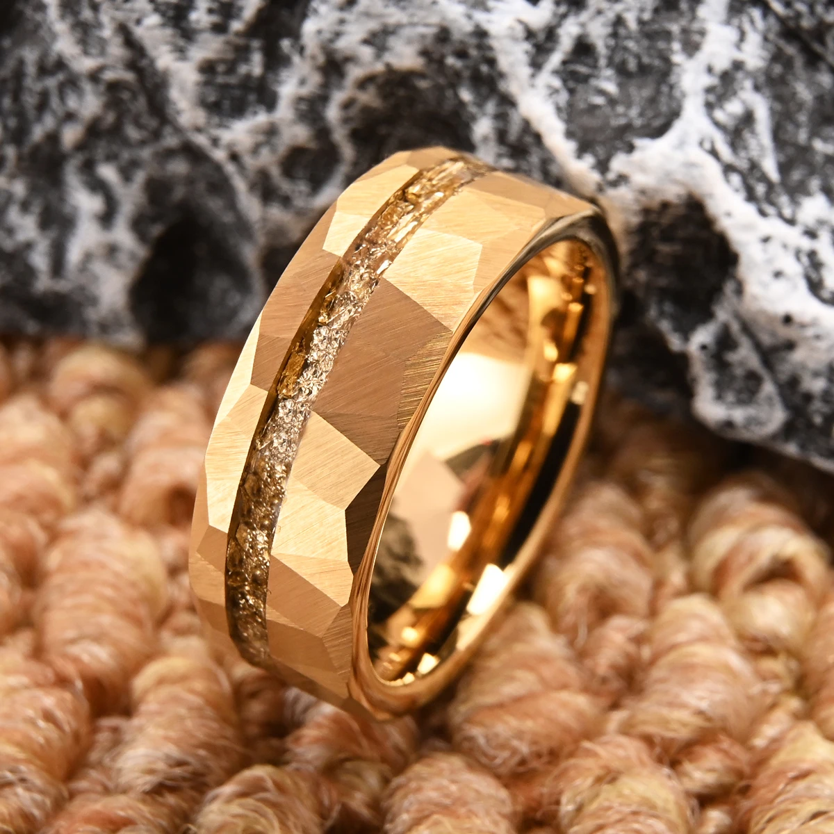8mm Golden Hammered Tungsten Ring, Luxury Wedding Ring for Men, Comfortable to Wear, Engagement Party Jewelry Gift