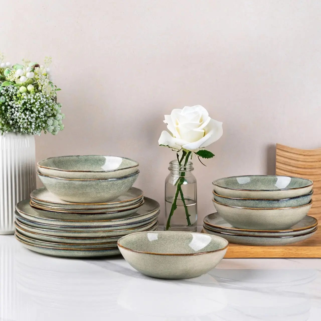 

Ceramic Dinnerware Sets of 8,Handmade Reactive Stoneware Glaze Plates and Bowls Sets,Highly Scratch Resistant | Dishwasher & Mic