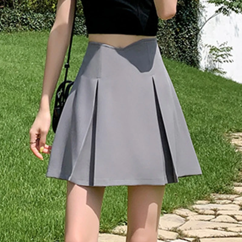 

Женские однотонные мини-плиссированные юбки, новые летние нерегулярные трапециевидные юбки с высокой талией и разрезом, серая юбка 2024, простая универсальная черная тонкая юбка