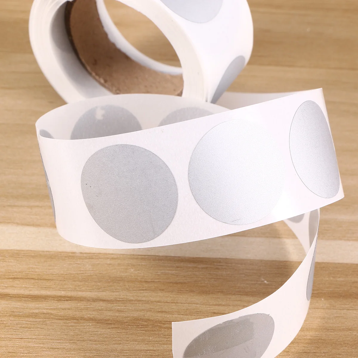 300 pezzi di etichette adesive rotonde decalcomanie adesive in PVC premium per confezioni regalo etichette decorative segnalibro fai da te