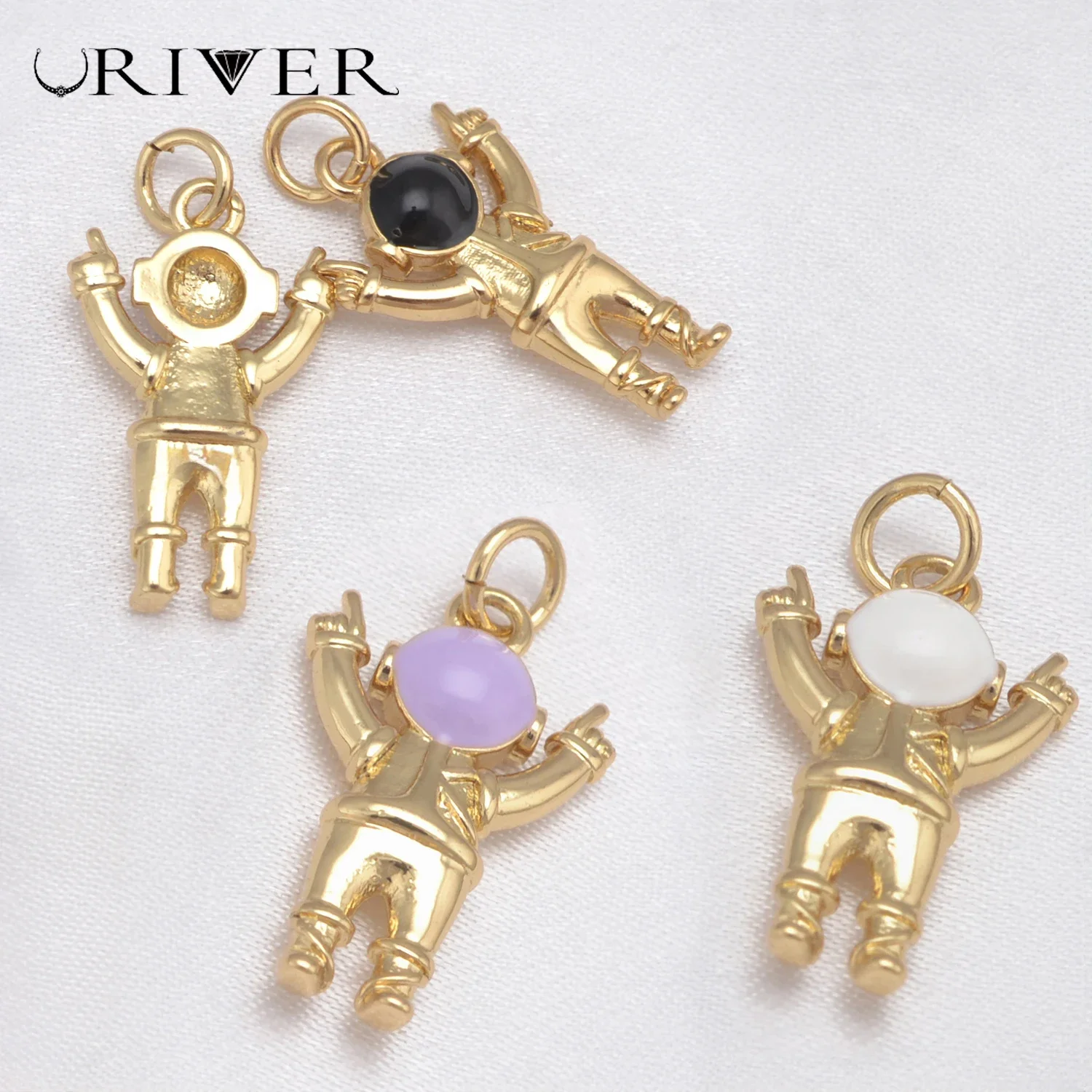 LJRIVER 8 Pcs Astronaut Pendant for DIY Accesorios Spacefaring Mankind Charms for Women Necklace Chains Jewelry Wholesale Offers