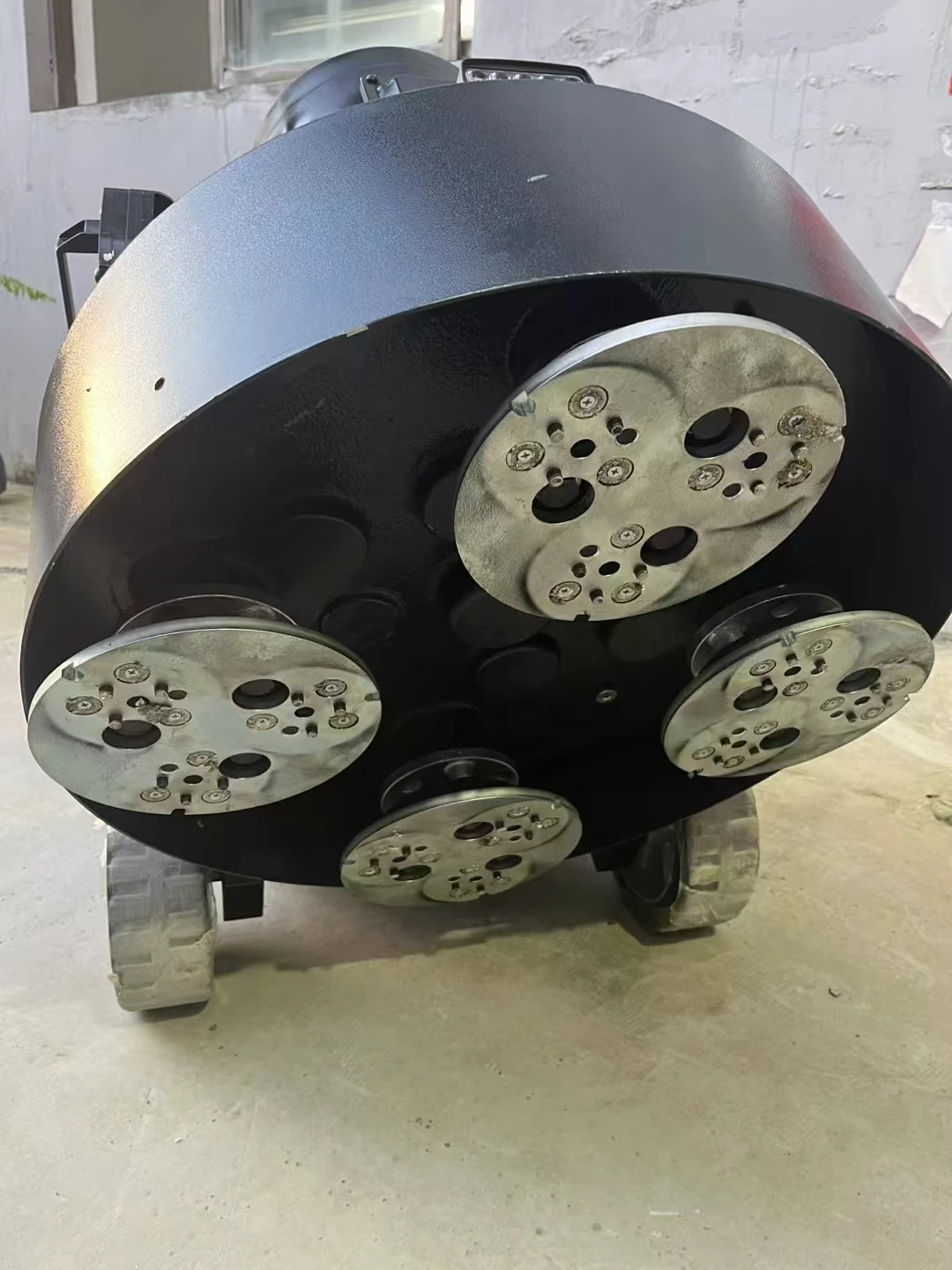 680mm Hand Push Customized Remote Control Four-Head 220V 380V Floor Grinding Polishing Machine