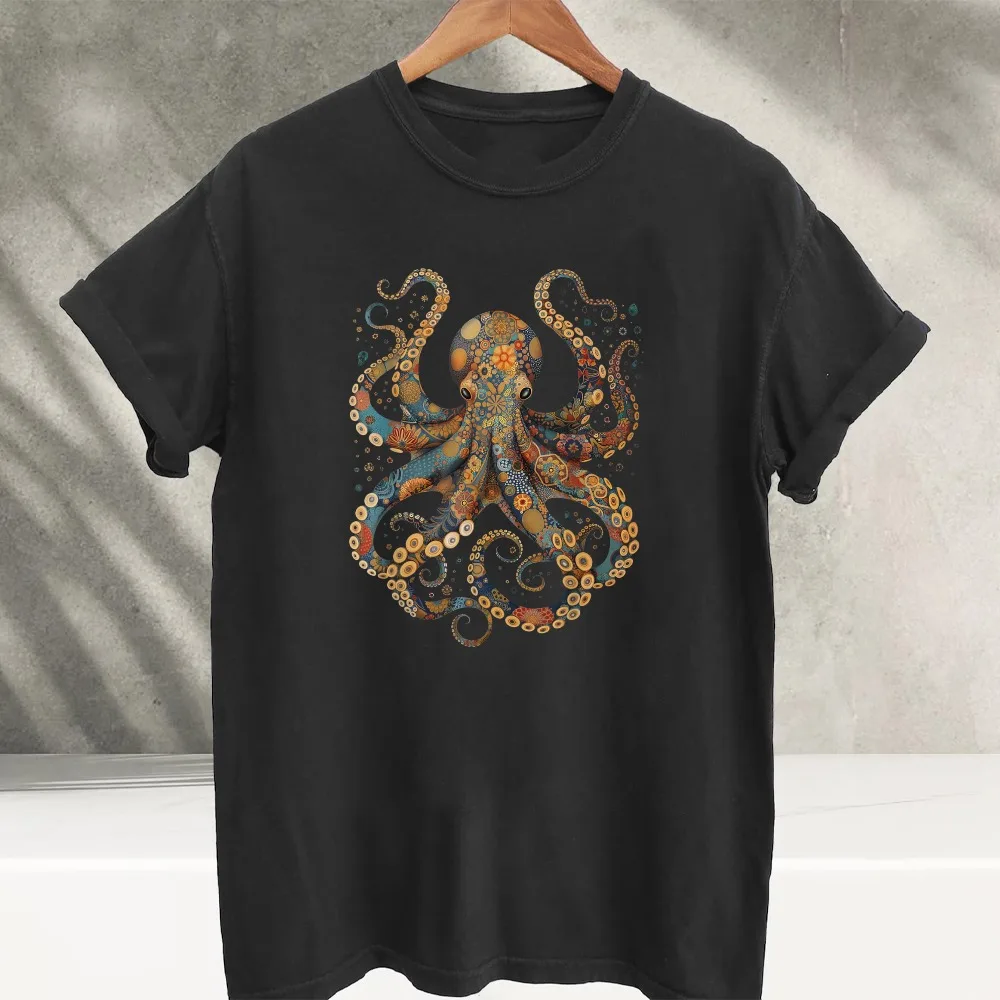 Vintage Ornate Colorful Octopus Art Graphic T‑Shirt Bohemian Mandala Ocean Creature Retro Art Print Soft Cotton Casual Tops Tee