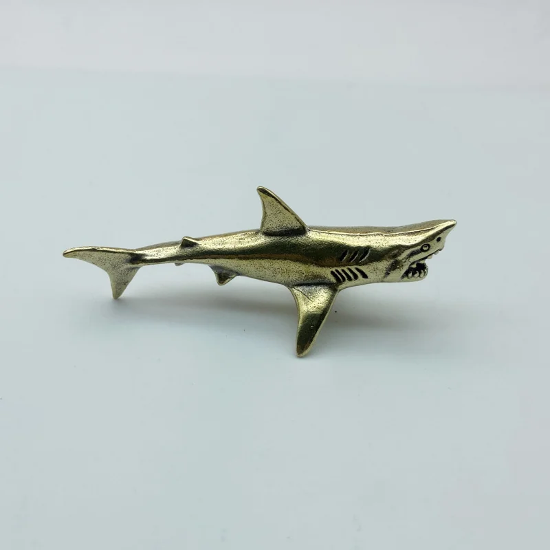 

Cross-Border Antique Brass Model Decoration Solid Shark Tea Ornaments Office Desk Animal Decoration Crafts Collection