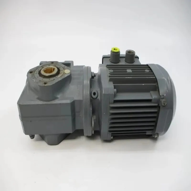 Brand New PLC SA37DR63L4 277/480V 0.98/0.57A Unbeatable