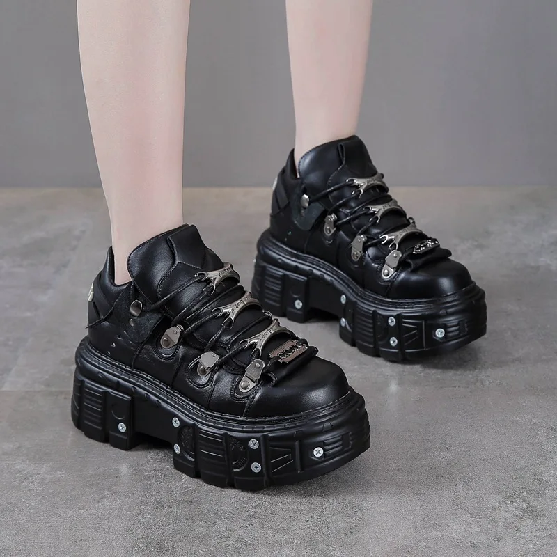 2024 New Black Platform Foreign Trade Men's Heavy Metal Personality Goth Punk Boots Women Dad Shoes