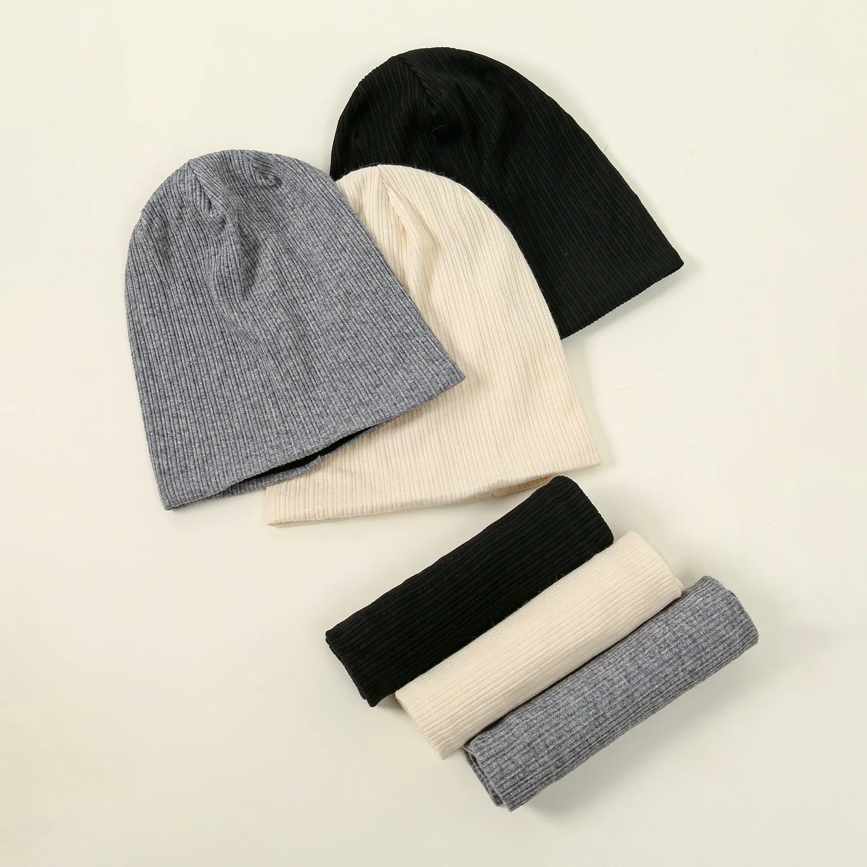 

Hot-selling New Knitted Hat Scarf Versatile Suit Fashionable Soft Thickened Windproof and Cold Warm Combination