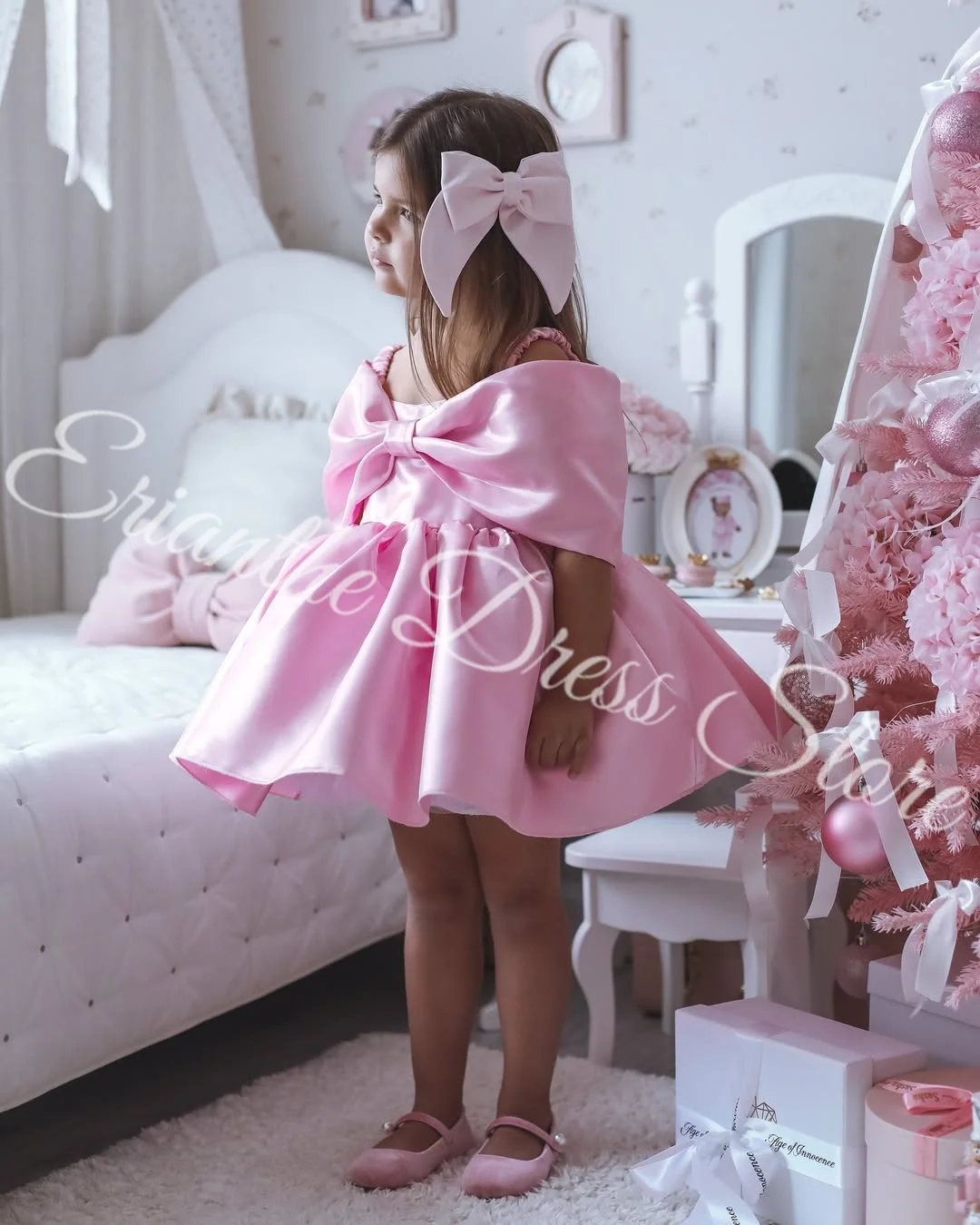 Lovely Customized Pink Satin Flower Girl Dress for Wedding Off Shoulder Princess Kids Birthday Party First Communion Ball Gowns