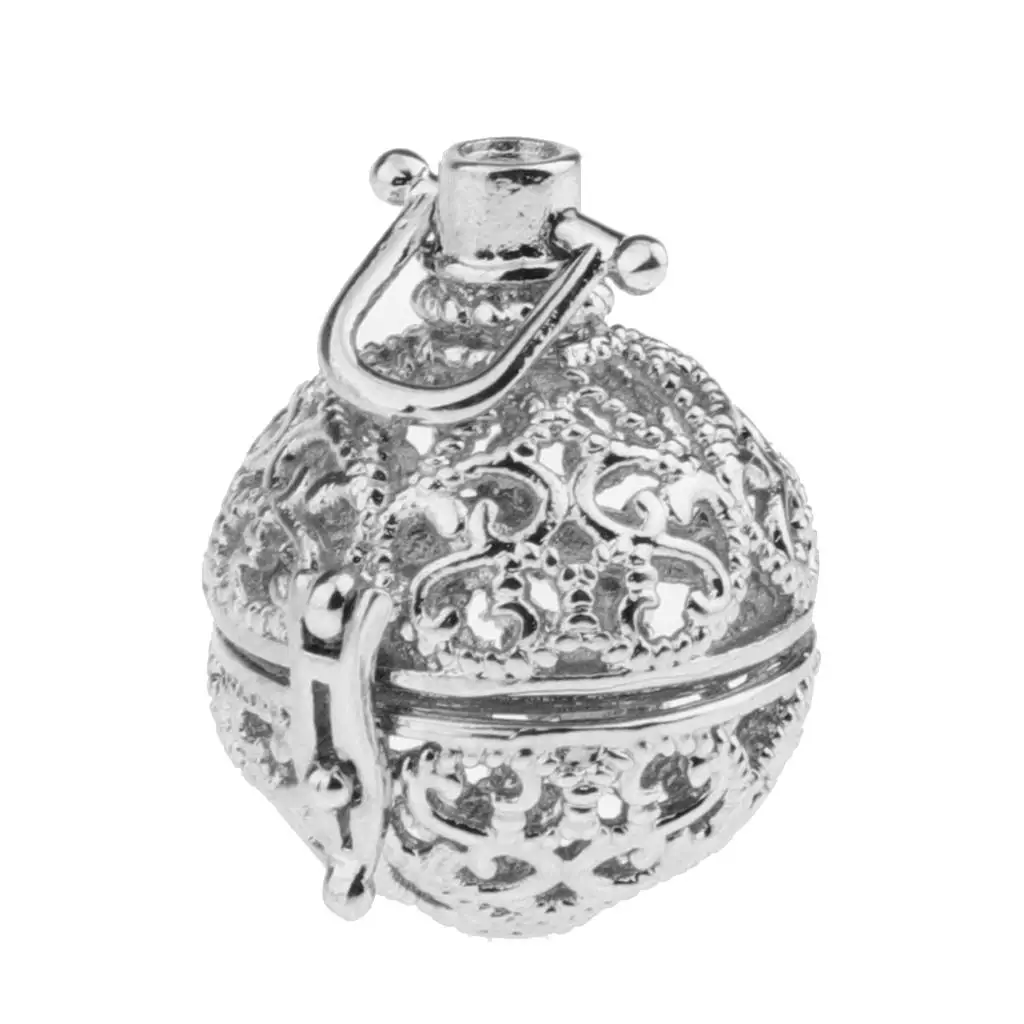 Essential Oil Perfume Pendant Copper Hollow Locket Charm Fashion Jewelry Pendant for DIY Diffuser Bracelets and Necklaces