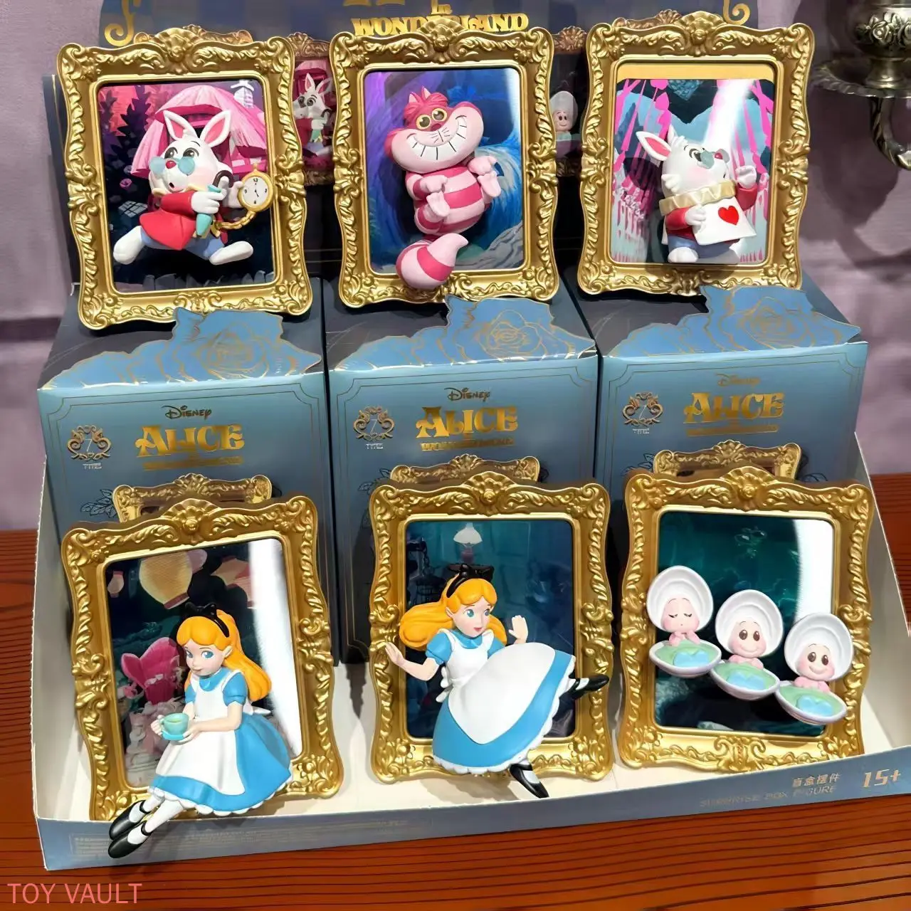 Image of Echte Disney Alice Museum Collection Blindbox Prinzessinnen-Ornament, dekoriert mit niedlichem Geschenk, Alice im Wunderland Geschenke Spielzeug