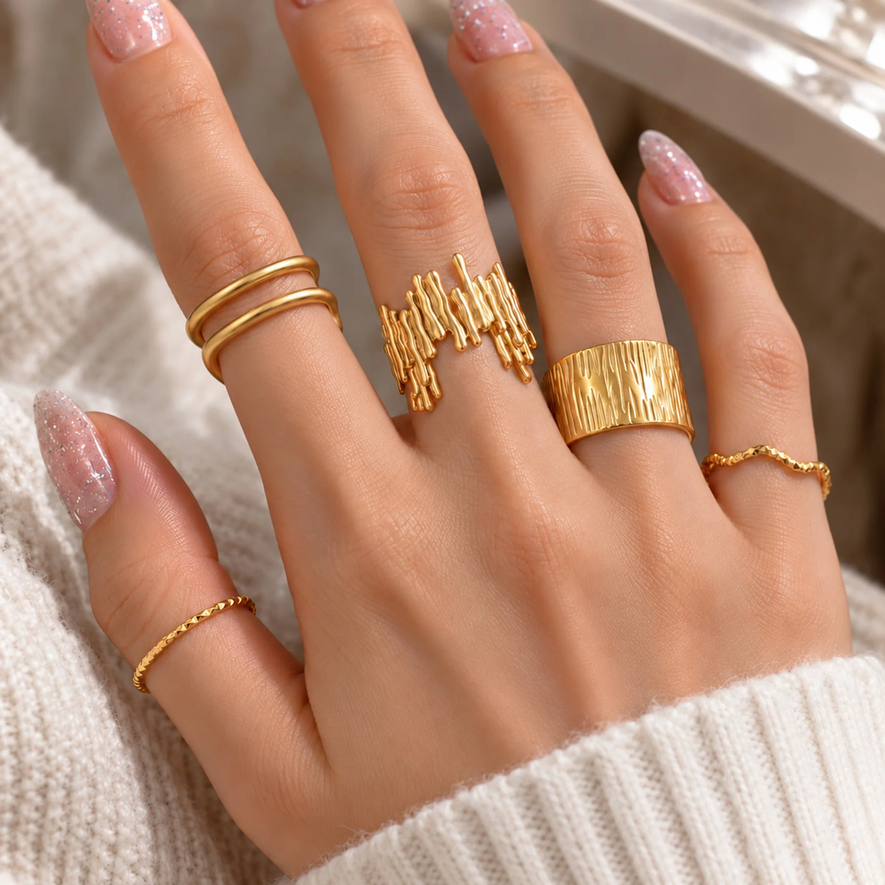 5Pcs Fashion Stainless steel Ring Set for Women, Minimalist Abstract Irregular Stacking Statement Rings Daily Jewelry Gift