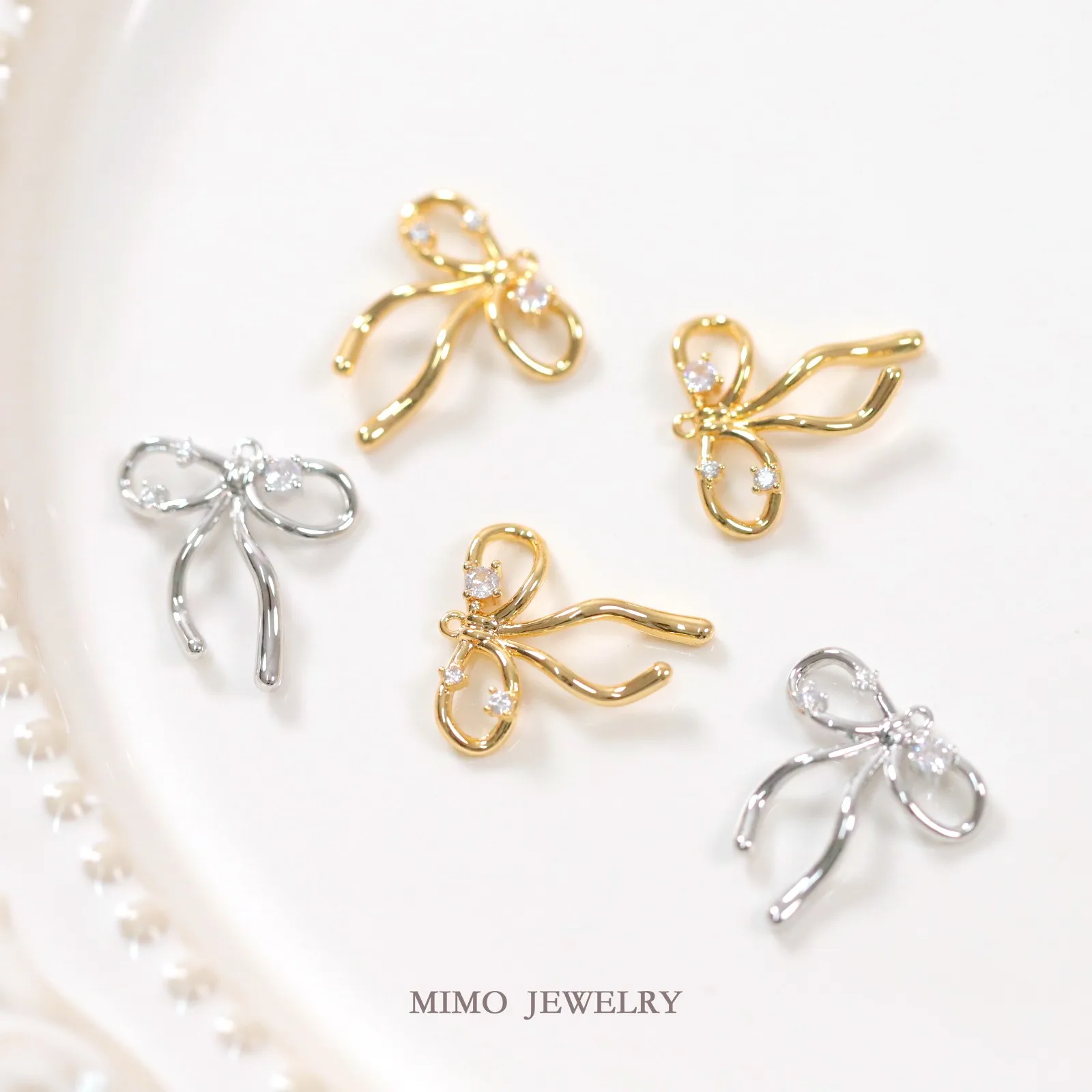 Sweet Wind Cute Zircon Bow Charms Pendant Supplies DIY Hand Brass Gold Plated Accessories 20X18.6mm