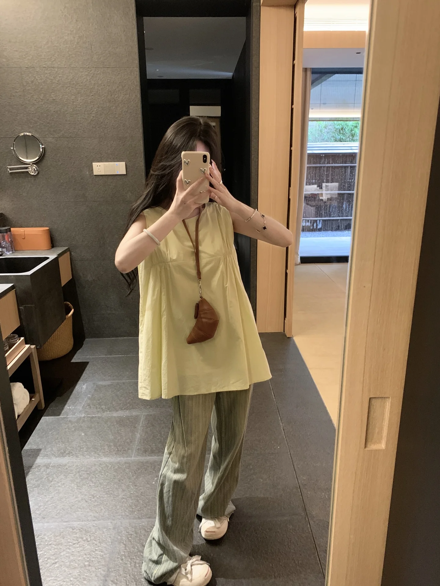 

Женская хлопковая футболка Zhang Bao Bao Svel желтого цвета, летняя, дышащая, повседневная, модная