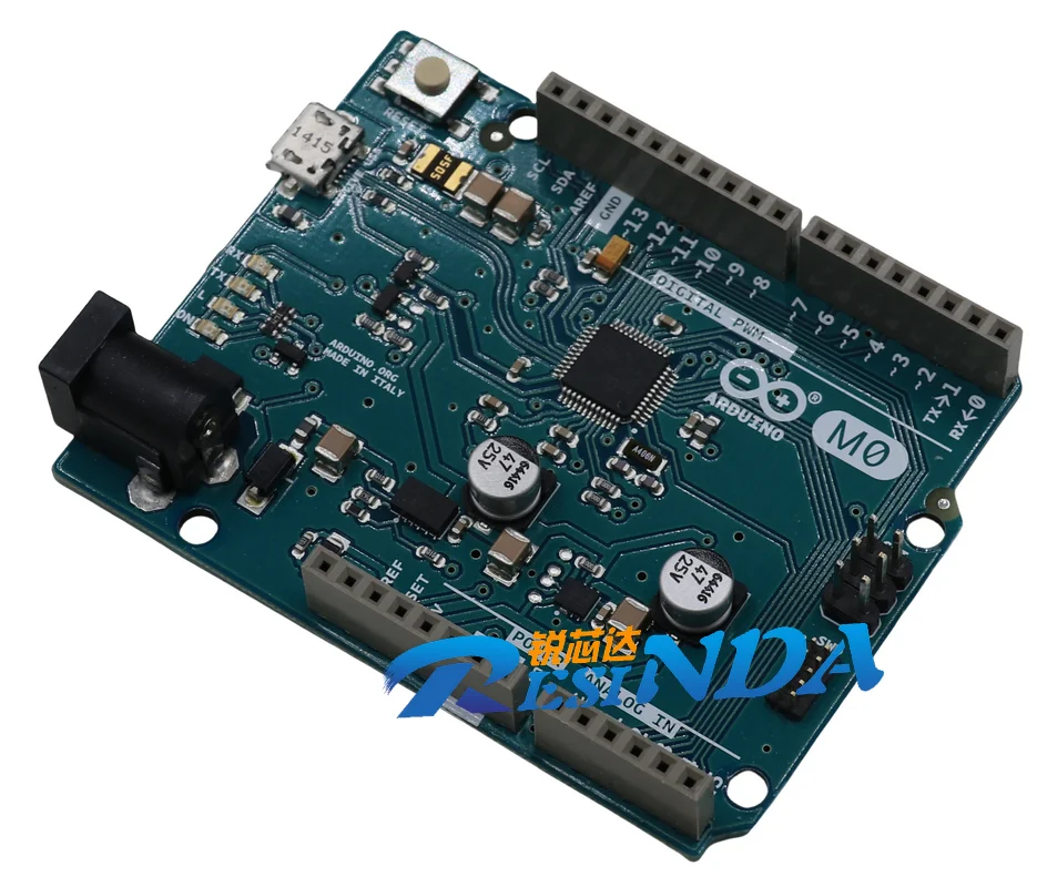 Original spot Arduino M0 ATSAMD21G18 UNO A000103 sam development board