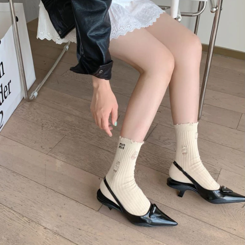 2 Pair Fashion Socks For Women Harajuku Street Broken Hole Beggar Medium Tube Pile Socks Hip-Hop Skateboard Cotton Socks Female