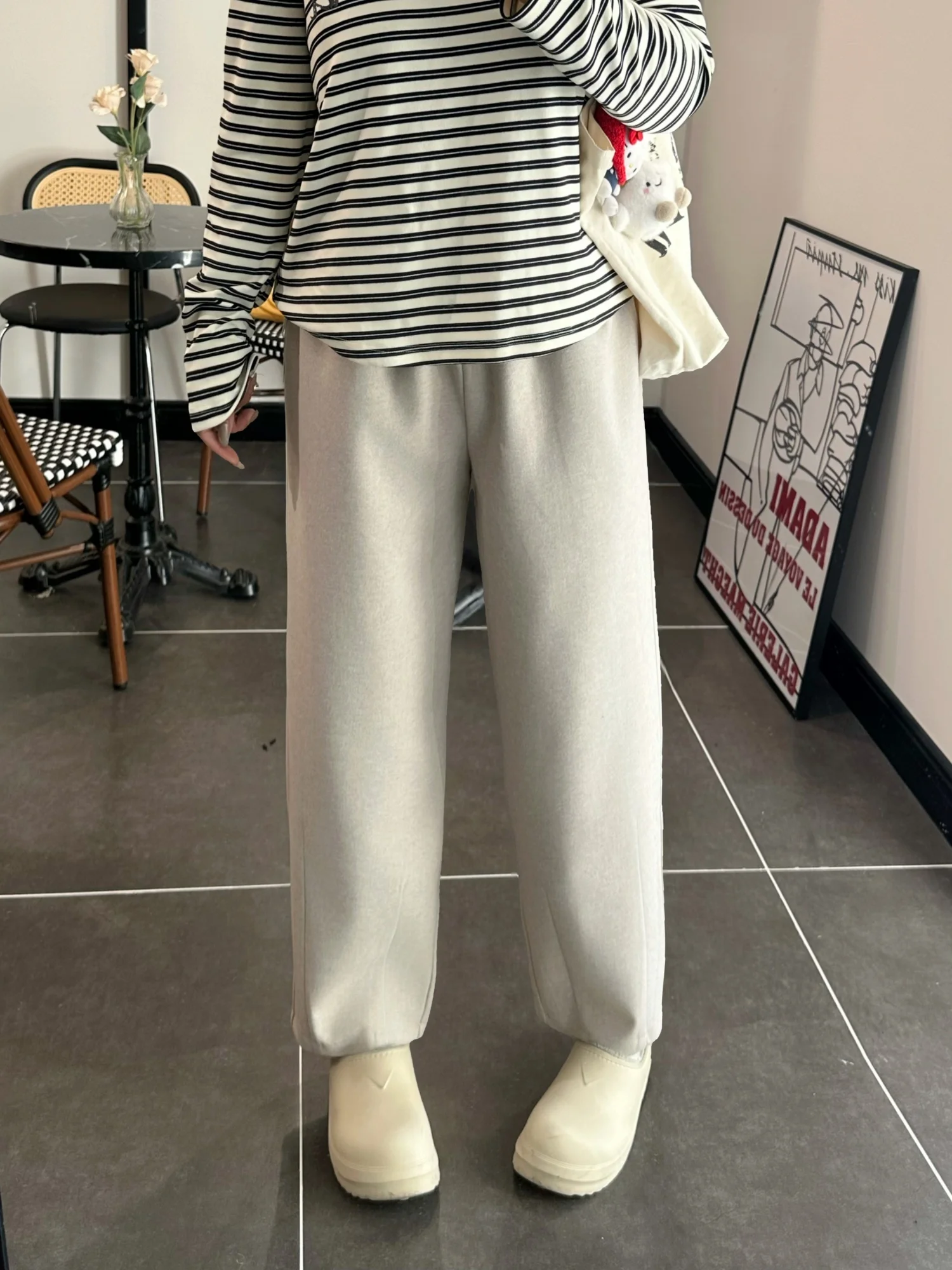 

Женские повседневные брюки-шаровары больших размеров, осенне-зимние, утепленные, в корейском стиле, стройнящие, скрывающие недостатки фигуры, с высокой талией, широкие штанины