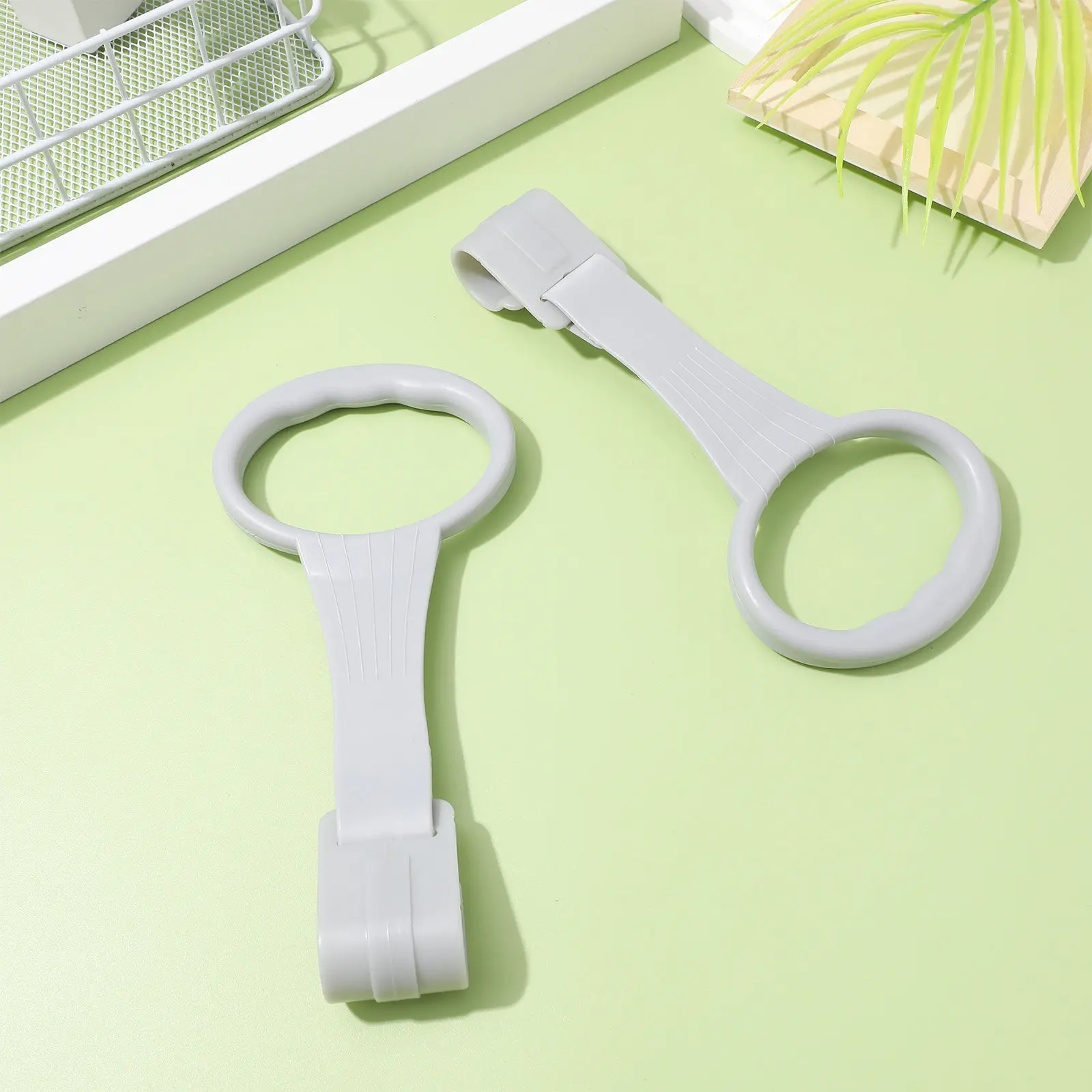 

1Pair Infant Bed Stand Up Rings Secure Grip Pull Rings for Baby Walking Training Finish Playpen Pull Up Bar Assistant