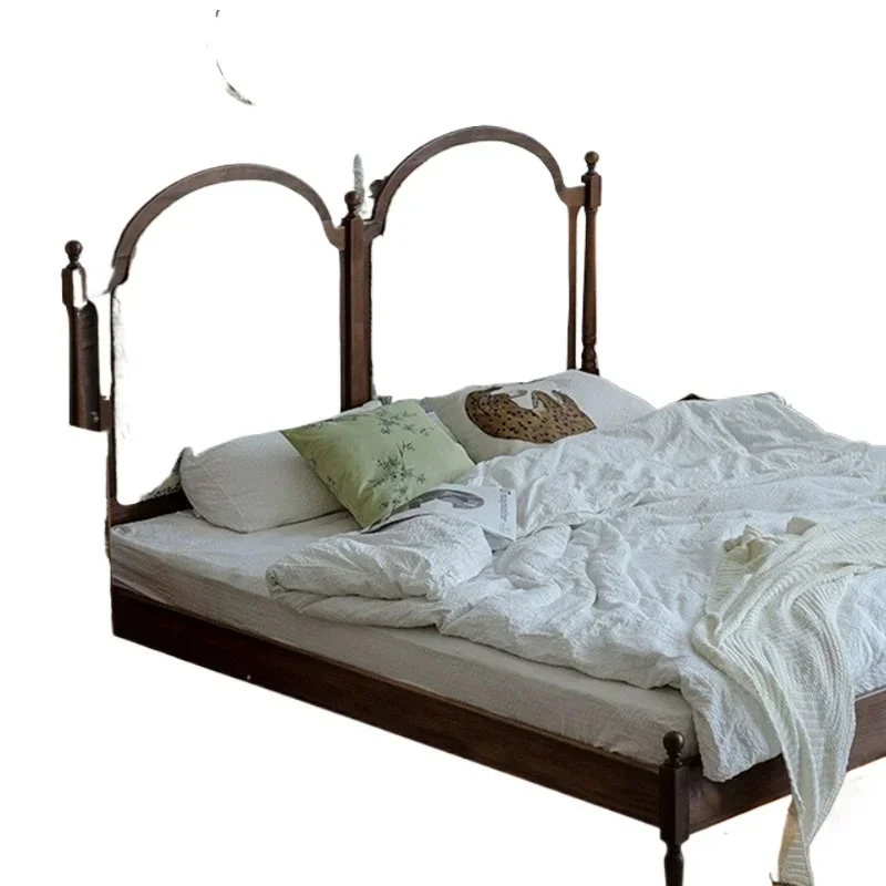 

American light luxury solid wood icicle bed master bedroom 1.8 meters French retro carving old soft bag fabric bed wedding bed