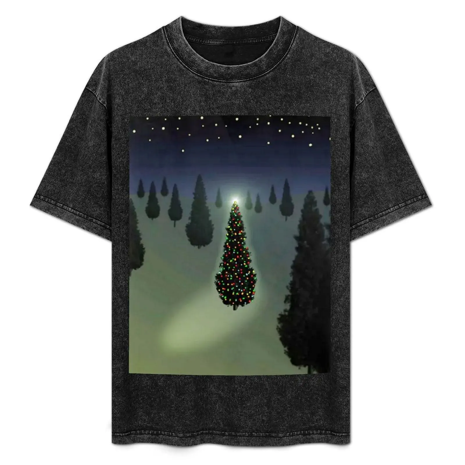 

Rays Christmas Tree T-Shirt Simple Graphic Design T-Shirt