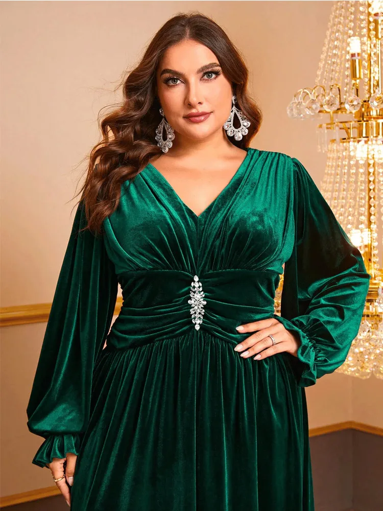 S-7xl V-Neck Long-Sleeved Velvet Floor-Length Autumn And Winter Evening Dress Plus Size Elegant Dark Green Velvet Dress Women