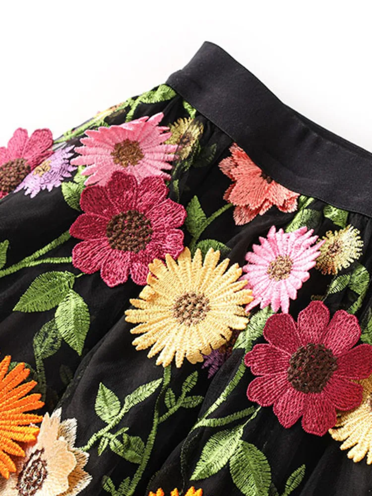 EACA 2024 Spring And Summer New Daisy Black Half Skirt Sunflower Lace High Waisted Skirt Three-dimensional Flower Small Fresh