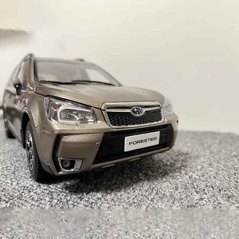 

Diecast 1/18 2015 Alloy car model Collectibles souvenirs static finished ornaments Adult gift Hobby & Toys