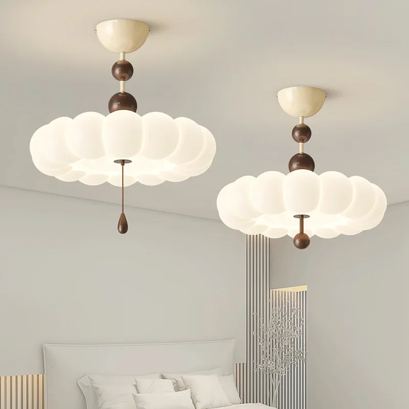 Francuska średniowieczna kremowa lampka nocna do sypialni, lampa sufitowa retro kreatywna do gabinetu, ciepła romantyczna ochrona oczu, do sypialni głównej.