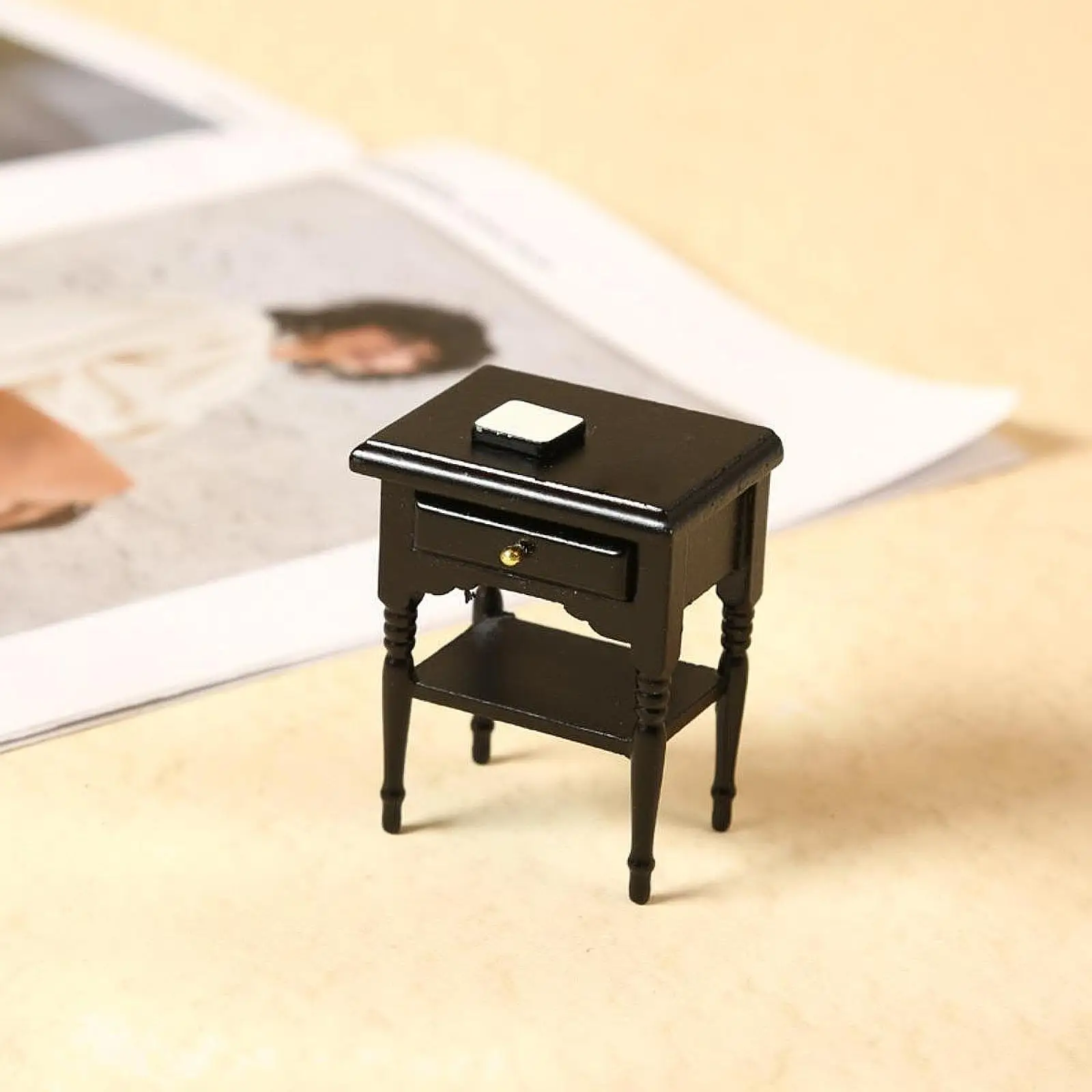 

Dollhouse Miniature Bedside Table Wood NightStand Display NightStand Side Table Decoration for Decorating Your Dollhouse Scene