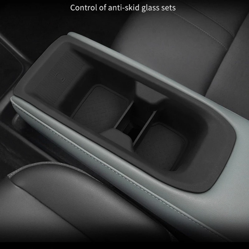

Для Chevrolet Spark EUV (Baojun Yueye Plus) 2024-2026 Нескользящая амортизирующая крышка для стакана с центральным управлением, автомобильный подстаканник