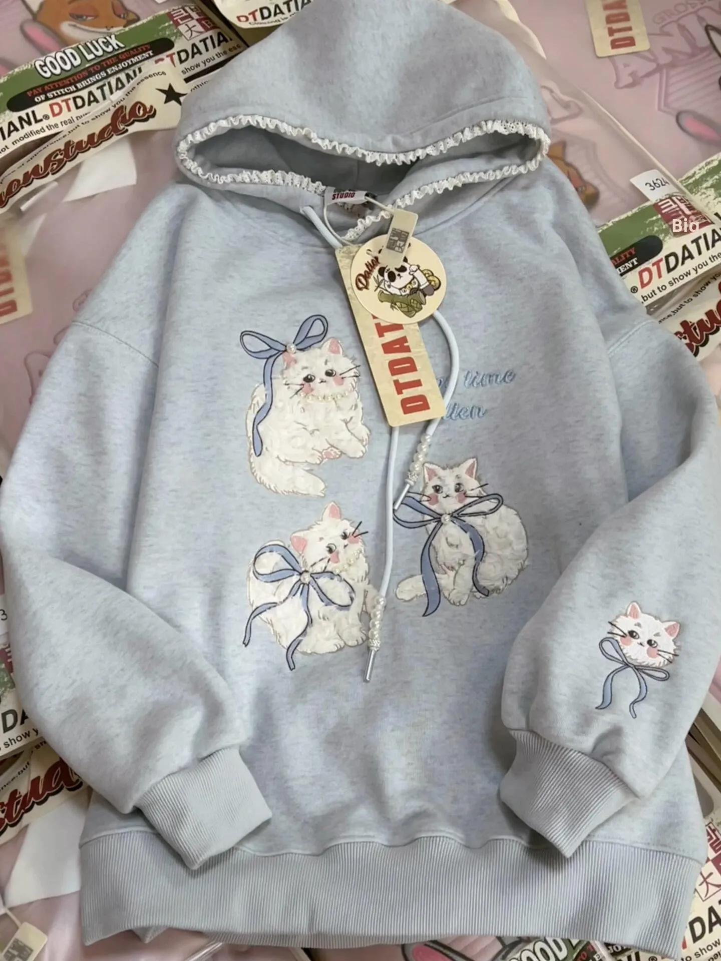 

Dopne Cartoon Embroidered Fce Hoodie Women's Autumn Winter Loose White Slimming Versatile Outerwear Korean Sle Long S...