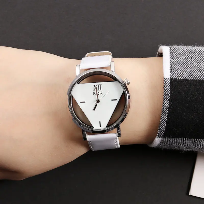 Creative Triangle Watch，Fashionable Double-sided Hollowed Out Quartz Watch，Leather Strap Wristwatches for Student Coupl